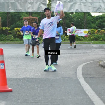 Runner Photo 7695336