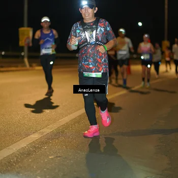 Runner Photo 7695341