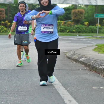 Runner Photo 7695358