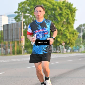 Runner Photo 7695359