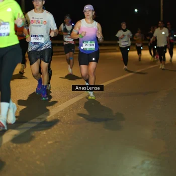Runner Photo 7695370