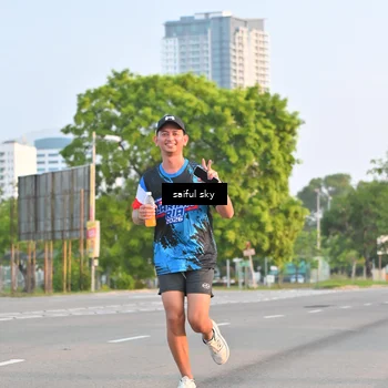 Runner Photo 7695372