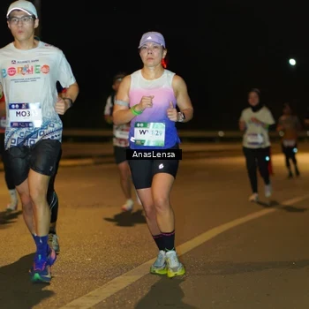 Runner Photo 7695388