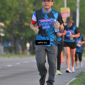Runner Photo 7695393