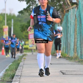 Runner Photo 7695399