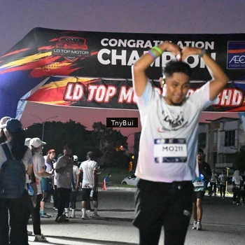 Runner Photo 7695404