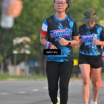 Runner Photo 7695411