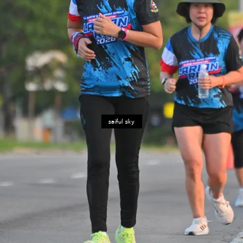 Runner Photo 7695415