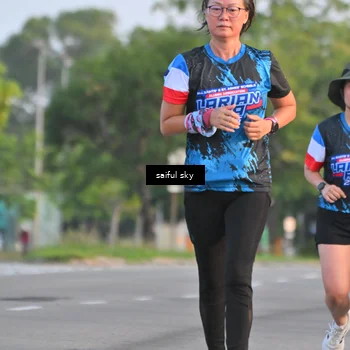Runner Photo 7695419