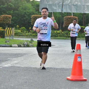 Runner Photo 7695423