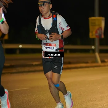 Runner Photo 7695428
