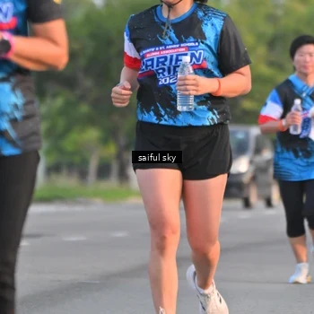 Runner Photo 7695433