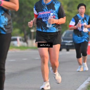 Runner Photo 7695452