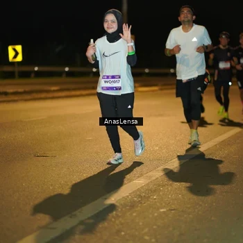 Runner Photo 7695462