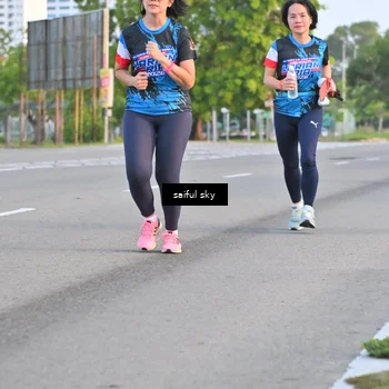 Runner Photo 7695502