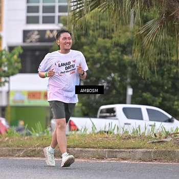 Runner Photo 7695508