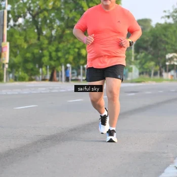 Runner Photo 7695518