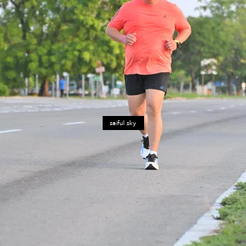 Runner Photo 7695527