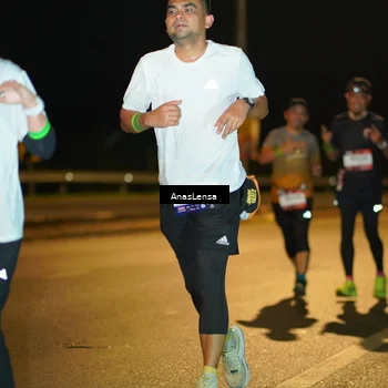 Runner Photo 7695562