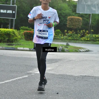 Runner Photo 7695563