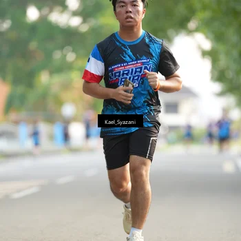Runner Photo 7695577