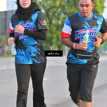 Runner Photo 7695590