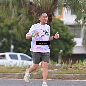 Runner Photo 7695600