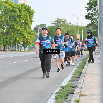 Runner Photo 7695601