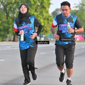 Runner Photo 7695607