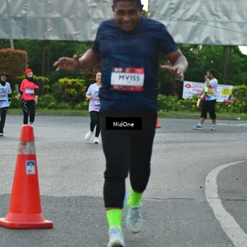 Runner Photo 7695647