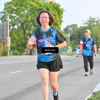 Runner Photo 7695661