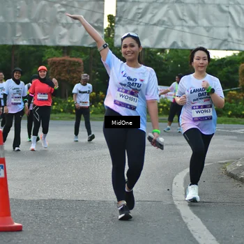 Runner Photo 7695663