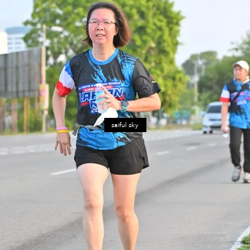 Runner Photo 7695670