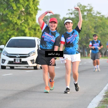 Runner Photo 7695695