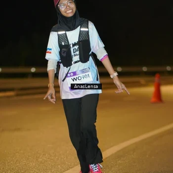 Runner Photo 7695702