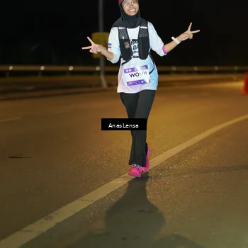 Runner Photo 7695703