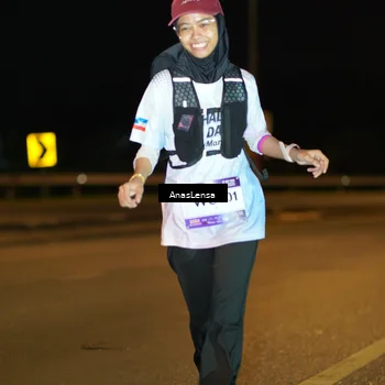 Runner Photo 7695709