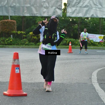 Runner Photo 7695741