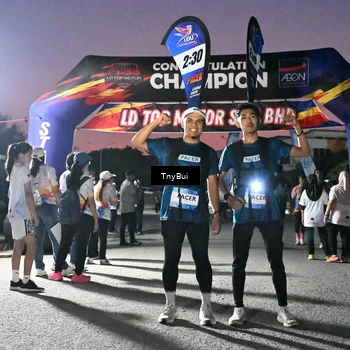 Runner Photo 7695752