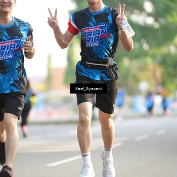 Runner Photo 7695757