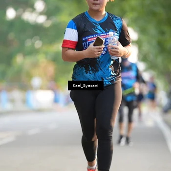 Runner Photo 7695766