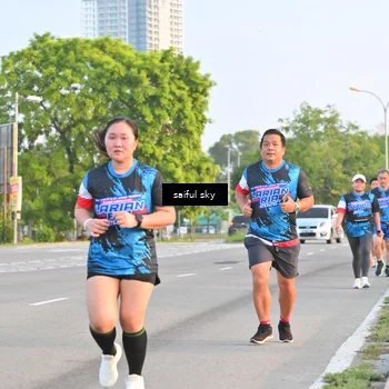 Runner Photo 7695774