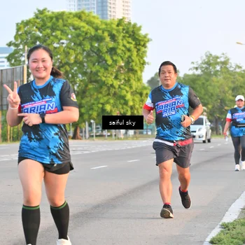 Runner Photo 7695784
