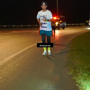 Runner Photo 7695803