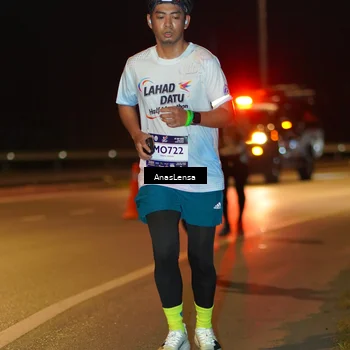 Runner Photo 7695806