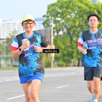 Runner Photo 7695826
