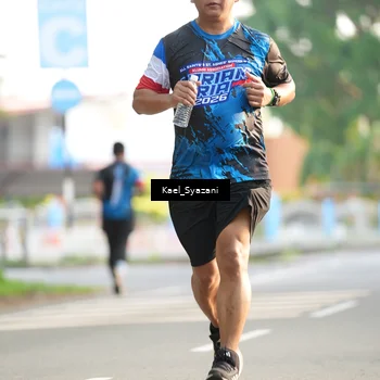 Runner Photo 7695829