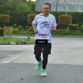 Runner Photo 7695858