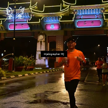 Runner Photo 7695863