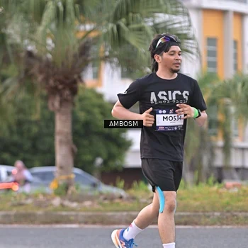 Runner Photo 7695871